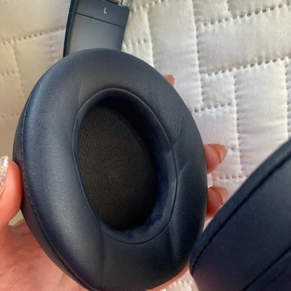 Beats Studio 3 Bluetooth or Wired Headphones